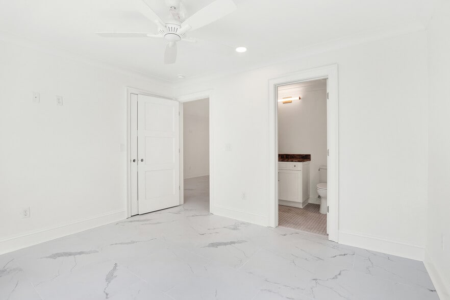 More Photos Of 104 17th pl, Tybee Island Multifamily For Sale