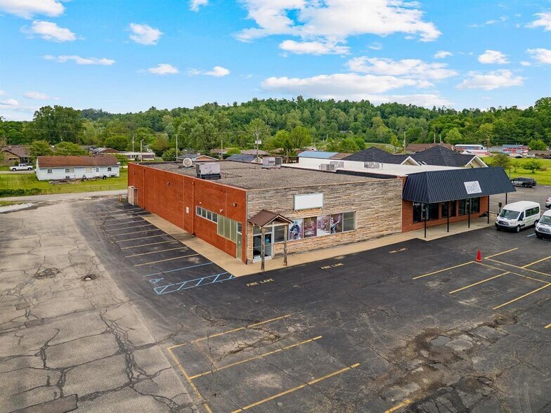 More Photos Of 411 Solida Rd, South Point Storefront For Sale
