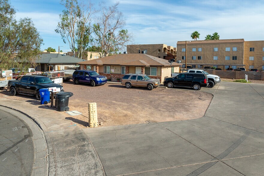 More Photos Of 421 E 6th Dr, Mesa Apartments For Sale