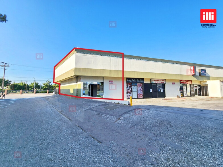 More Photos Of 14435 Sherman Way, Van Nuys Unknown For Lease