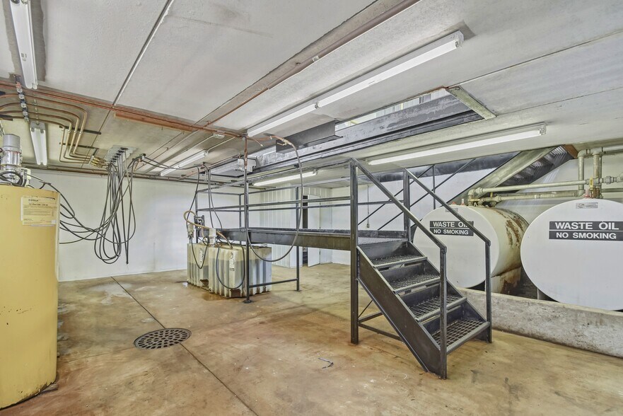 More Photos Of 615 County Road R, Denmark Auto Repair For Sale