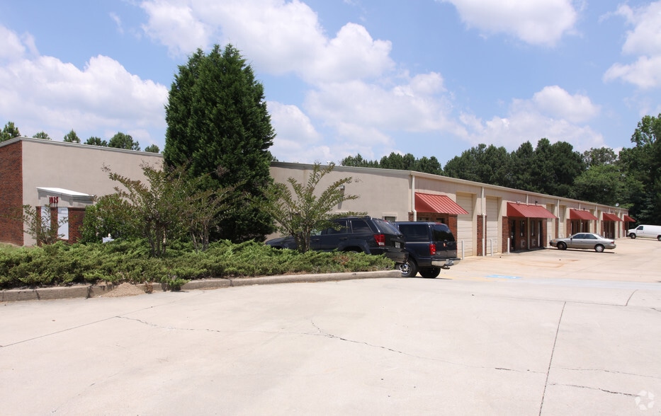 More Photos Of 1025 Nine North Dr, Alpharetta Warehouse For Lease