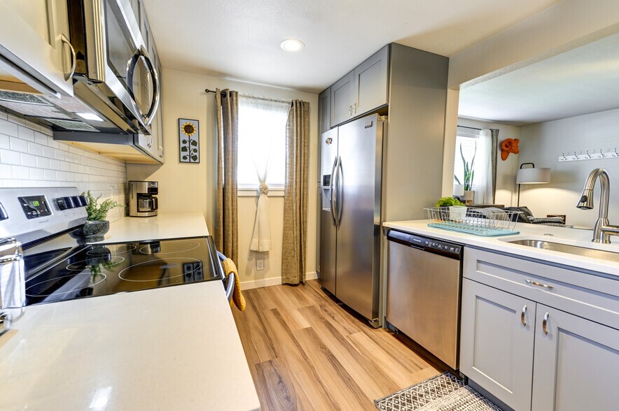 More Photos Of 6160 W 17th Ave, Lakewood Apartments For Sale