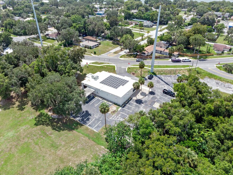More Photos Of 901 N Grove St, Eustis Office For Sale