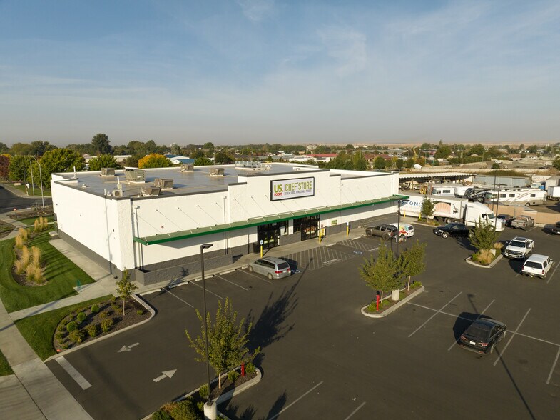 More Photos Of 1002 W Rose St, Walla Walla Supermarket For Sale