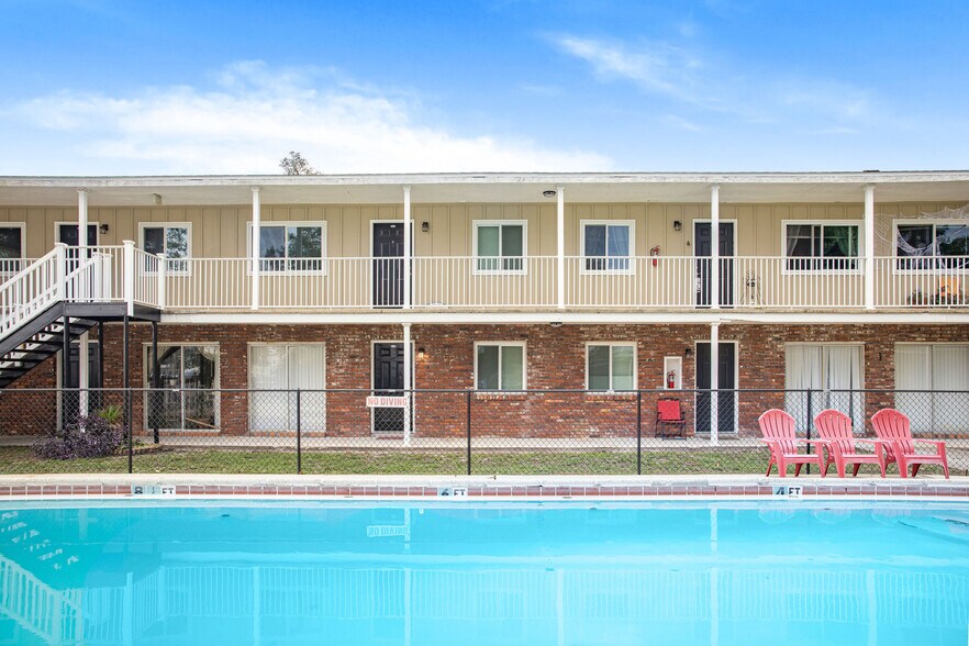 More Photos Of 240 Harmon Ave, Panama City Apartments For Sale