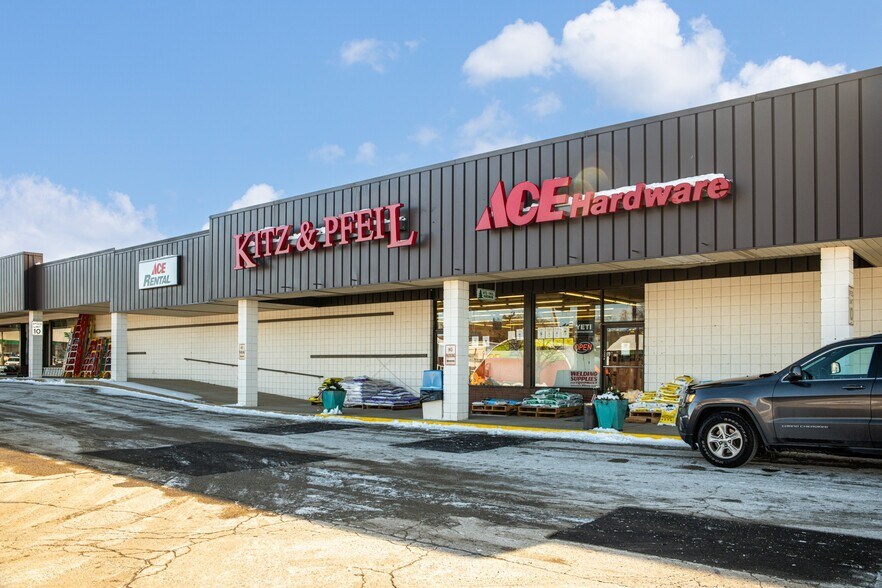 More Photos Of 720-756 Broadway St, Berlin Unknown For Lease