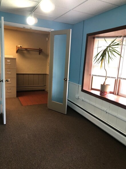 More Photos Of 3157 Mechanicsville Rd, Bensalem Medical For Sale