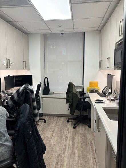 More Photos Of 740 Park Ave, New York Apartments For Lease