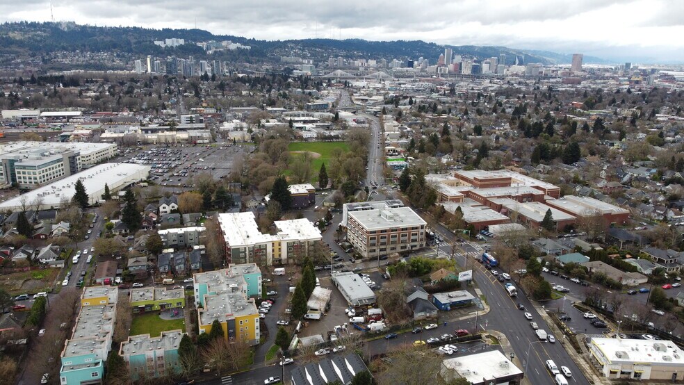 More Photos Of 3540 SE 28th Ave, Portland Land For Sale