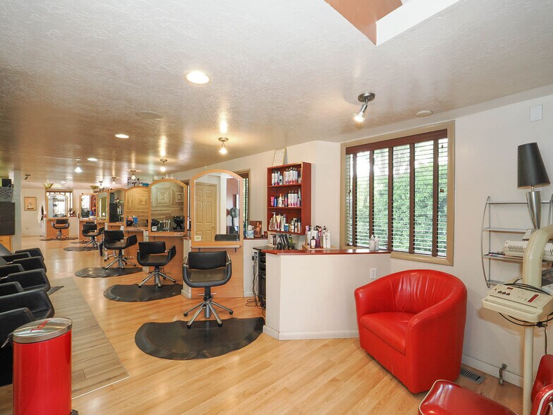 More Photos Of 1565 E 3900 S, Salt Lake City Office For Sale