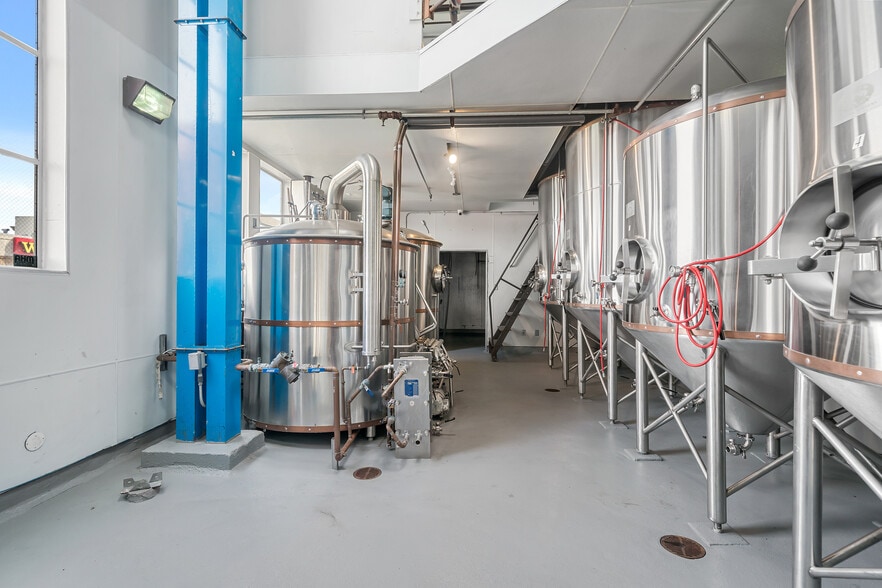 More Photos Of 1326 9th Ave, San Francisco Restaurant For Sale