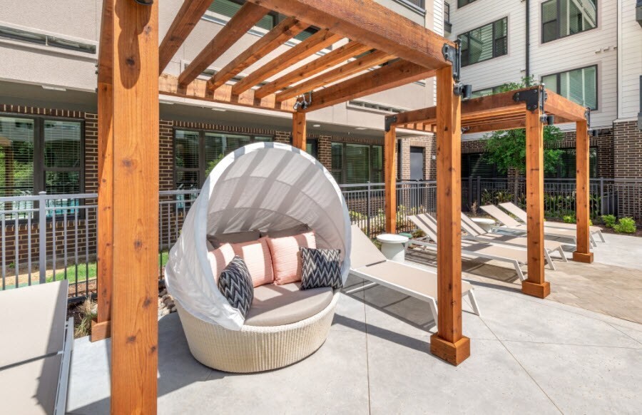 More Photos Of 411 W Commerce St, Dallas Apartments For Lease