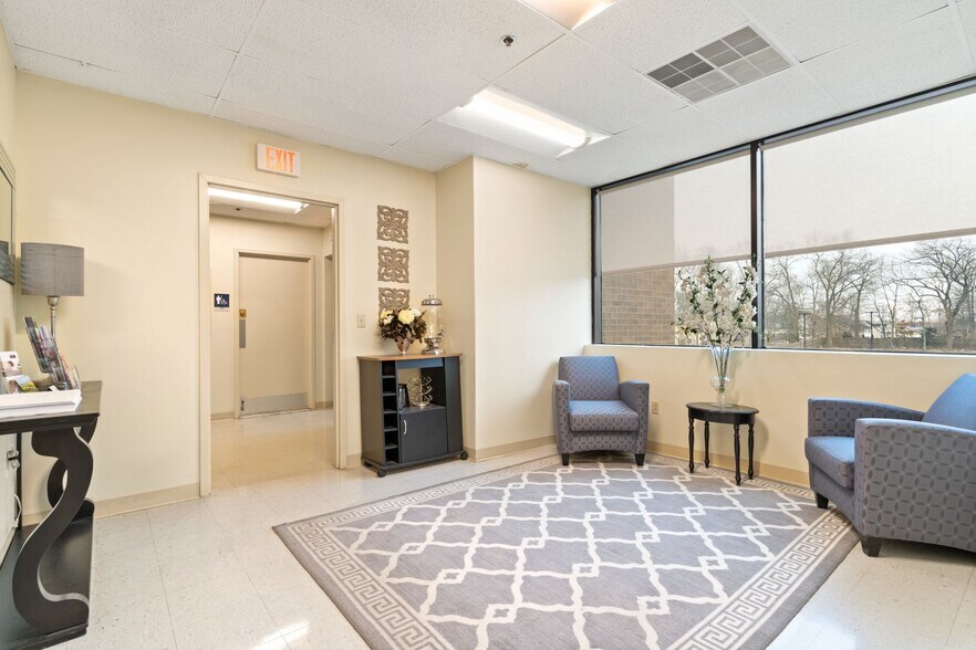 More Photos Of 629 Centre St, Brockton Office For Lease