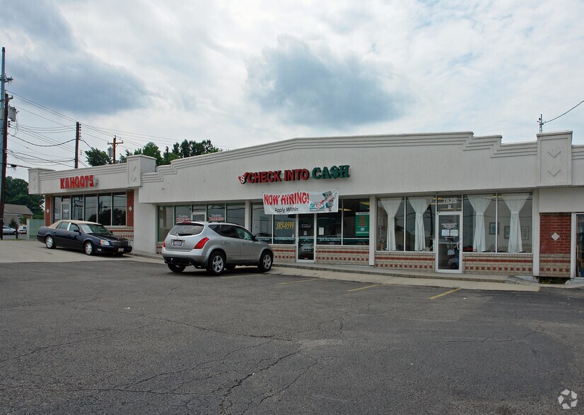 Primary Photo Of 7625-7641 Colerain Ave, Cincinnati Unknown For Lease