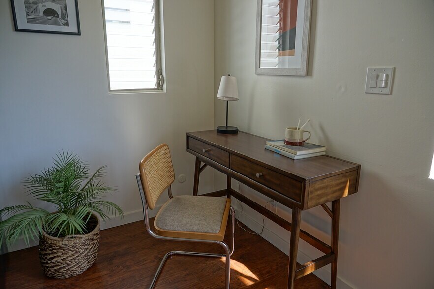 More Photos Of 756 Hyperion Ave, Los Angeles Apartments For Sale