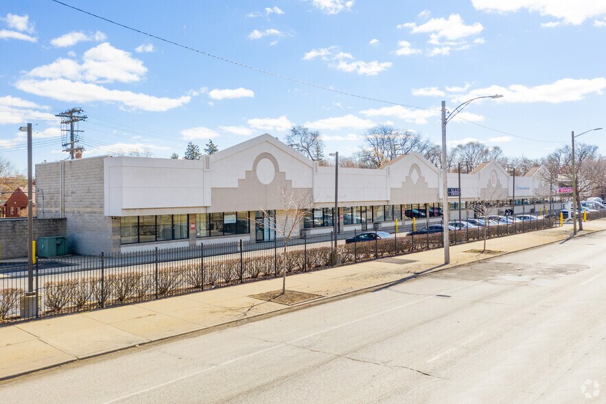 More Photos Of 18400-18490 Livernois Ave, Detroit General Retail For Sale
