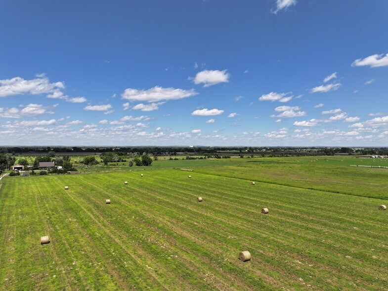More Photos Of Buffalo Bill Ave, North Platte Land For Sale