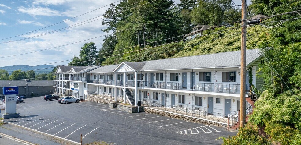 More Photos Of 439 Canada St, Lake George Hotel For Sale