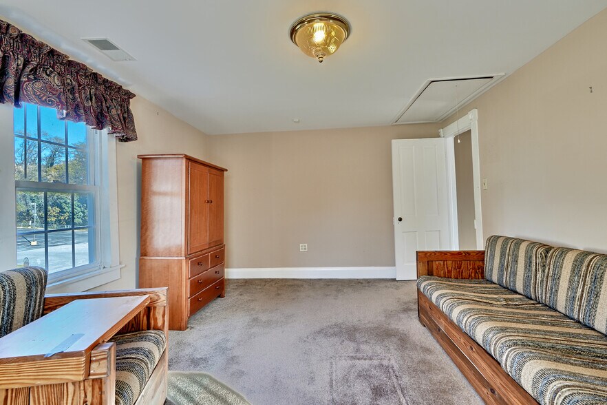 More Photos Of 508 Fairmount Ave, Towson Specialty For Sale