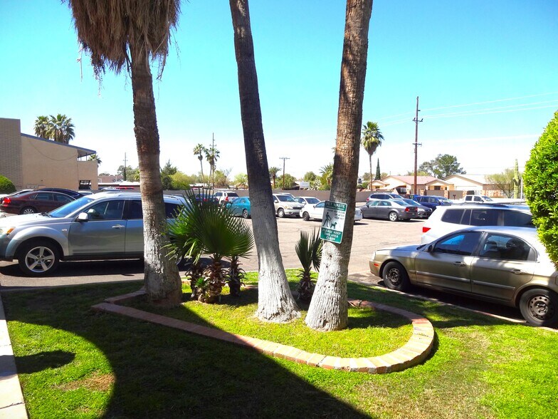 More Photos Of 5220-5240 E Bellevue St, Tucson Apartments For Sale