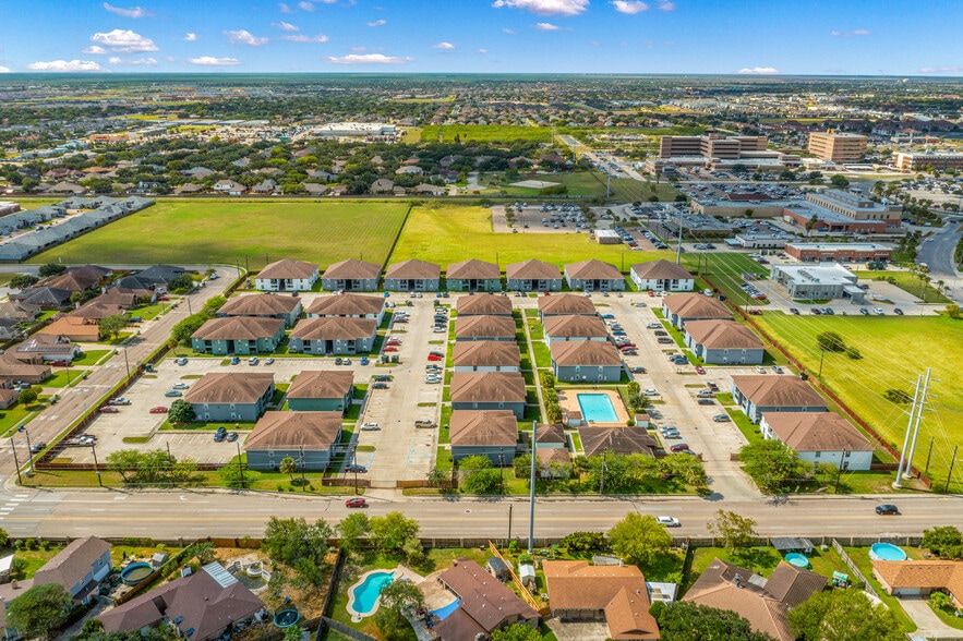 More Photos Of 5929 Wooldridge Rd, Corpus Christi Apartments For Sale