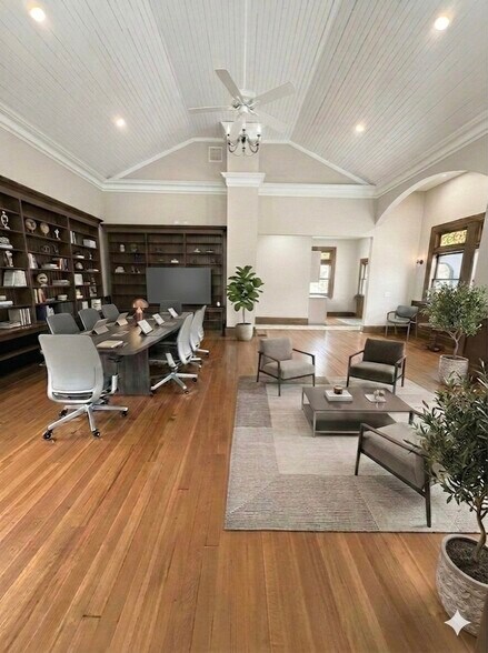 Primary Photo Of 475 College Hwy, Southwick Office For Sale