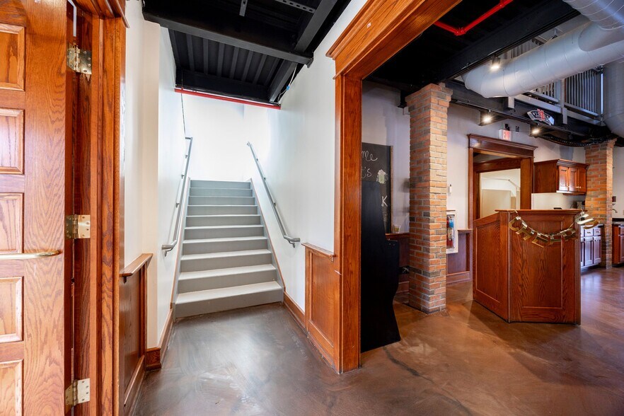 More Photos Of 1703 Pottstown Pike, Pottstown Restaurant For Sale