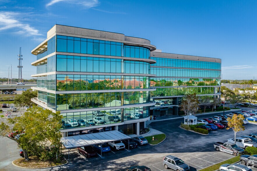 More Photos Of 18167 US Highway 19 N, Clearwater Office For Lease