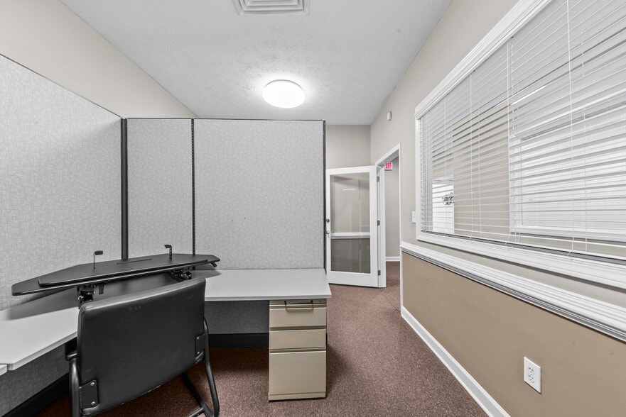 More Photos Of 4440 Tuck Rd, Loganville Research And Development For Sale