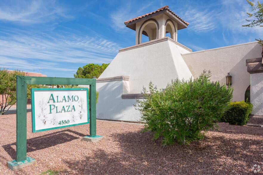 More Photos Of 4550 W Oakey Blvd, Las Vegas Office For Lease