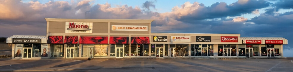 Primary Photo Of 438 Paul St, Dieppe Restaurant For Lease
