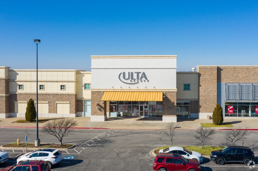 More Photos Of 9110 N 121st Ave E, Owasso Unknown For Lease