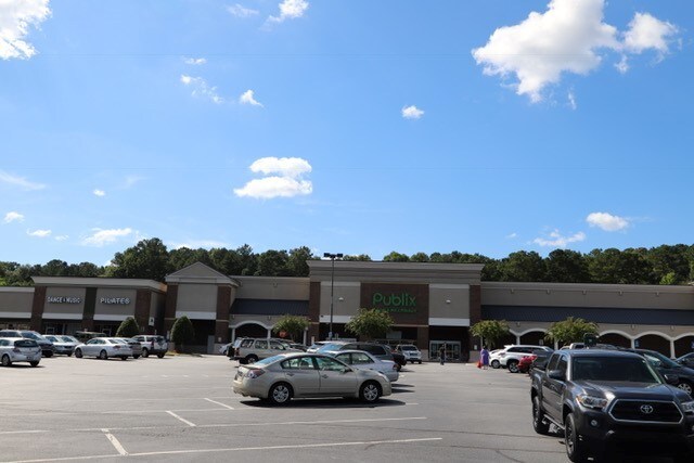 More Photos Of 6230-6242 Old Highway 5, Woodstock Unknown For Lease