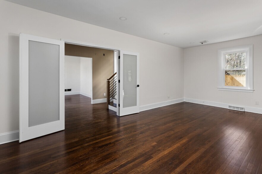 More Photos Of 1060 US Highway 206, Bordentown Medical For Sale