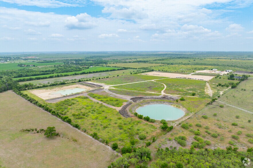 More Photos Of 1001 Rohde Road, Kyle Land For Lease