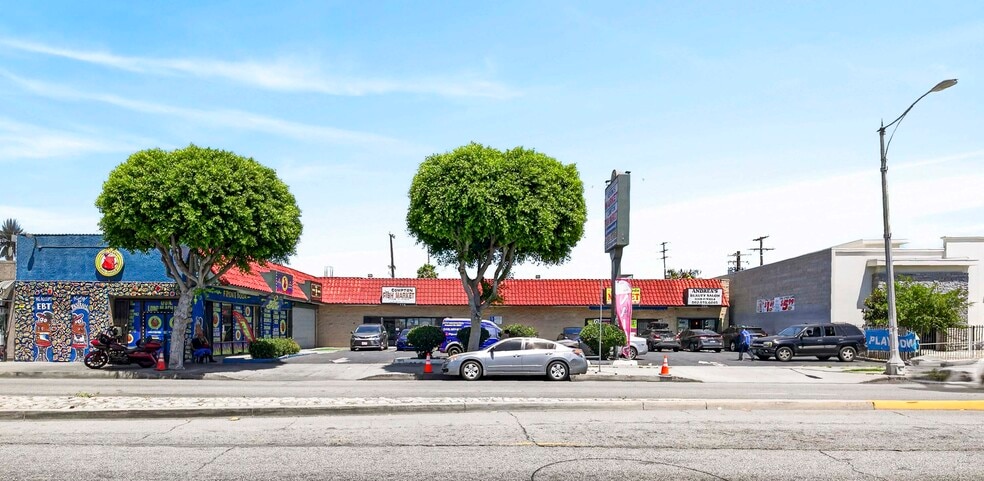 More Photos Of 108-120 N Long Beach Blvd, Compton Storefront For Sale