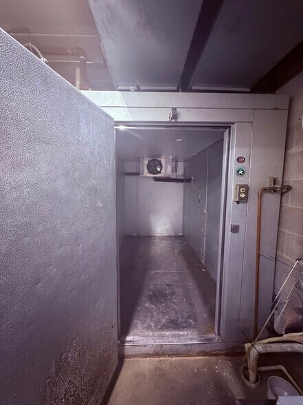 More Photos Of 103 3RD St N, La Crosse Restaurant For Sale