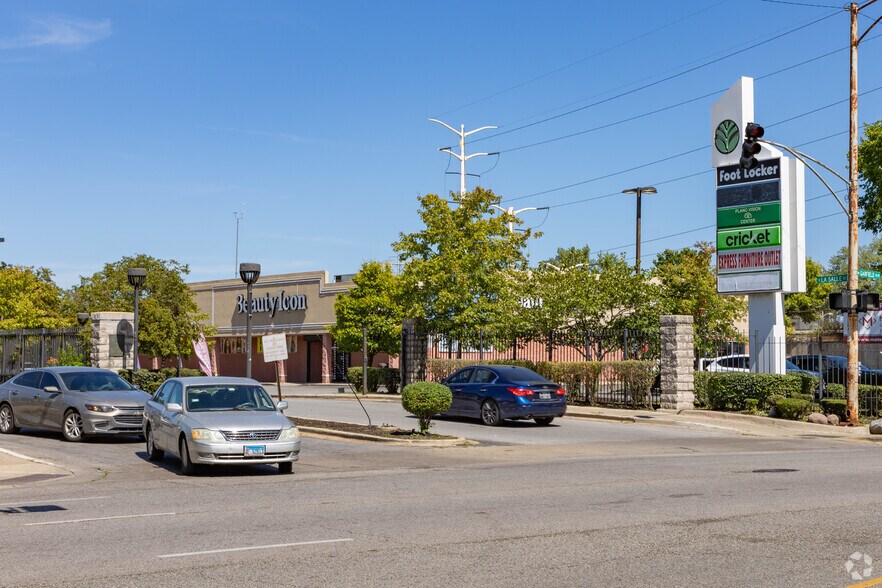 More Photos Of 5401 S Wentworth Ave, Chicago Unknown For Lease