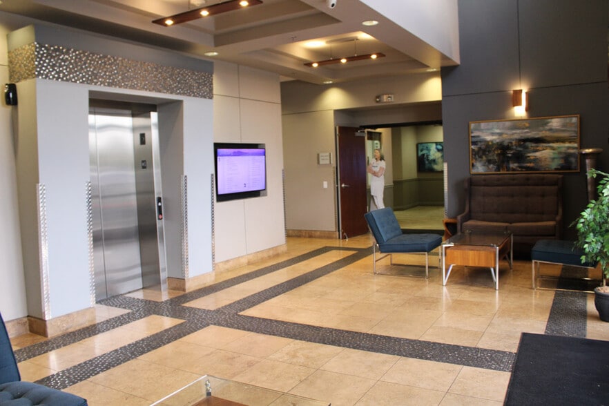 More Photos Of 6628 Sky Pointe Dr, Las Vegas Office For Lease