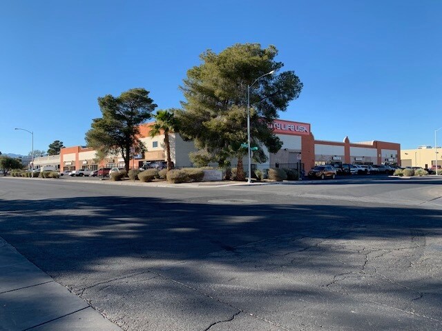 More Photos Of 5151 Procyon St, Las Vegas Warehouse For Lease