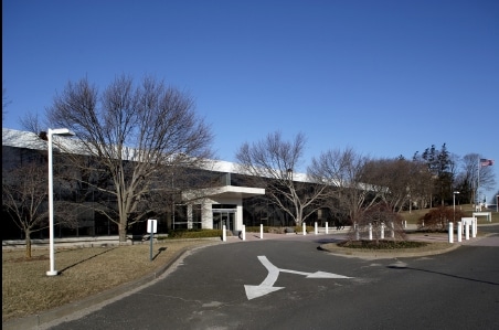 More Photos Of 1 Blachley Rd, Stamford Light Manufacturing For Lease