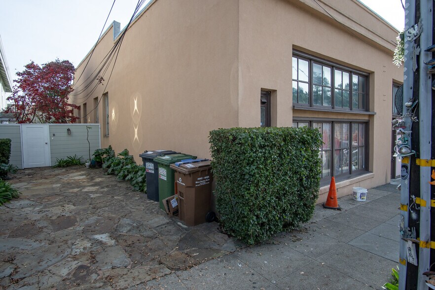 More Photos Of 1566-1574 4th St, San Rafael Storefront Retail Office For Sale