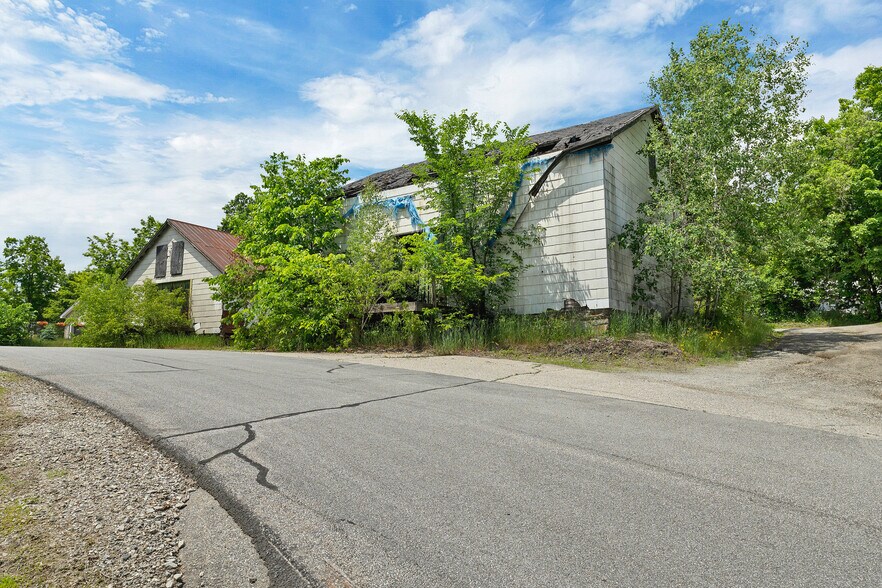 More Photos Of 6 Mill St, Ashland Industrial For Sale