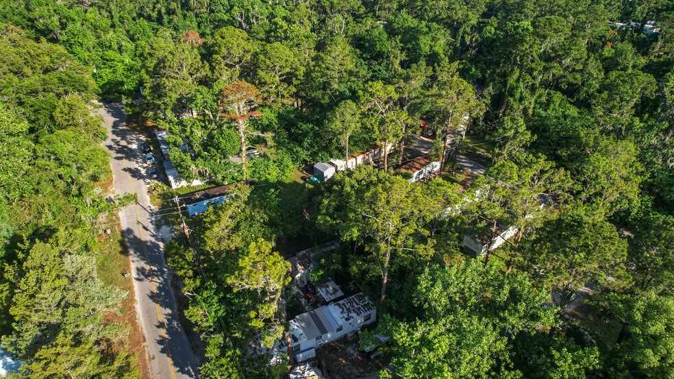 More Photos Of 224 SE Davie Ct, Lake City Manufactured Housing Mobile Home Park For Sale