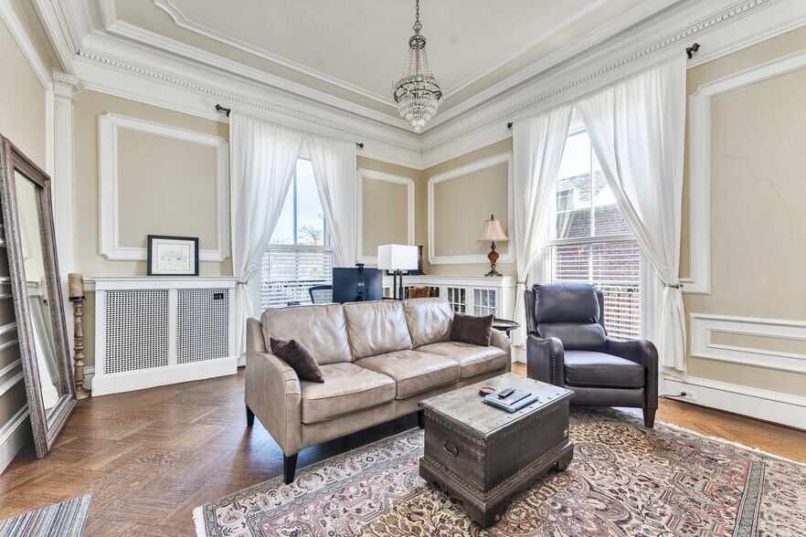 More Photos Of 453 Angell St, Providence Apartments For Sale