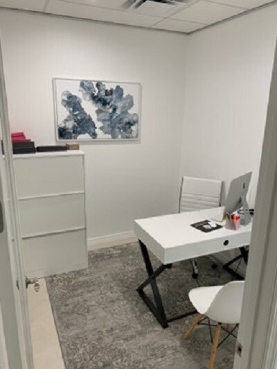 More Photos Of 7353 International Pl, Sarasota Light Distribution For Sale