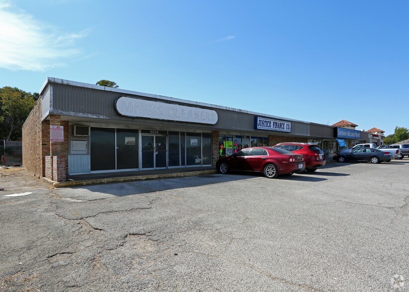 More Photos Of 5020-5026 E Lancaster Ave, Fort Worth Freestanding For Lease
