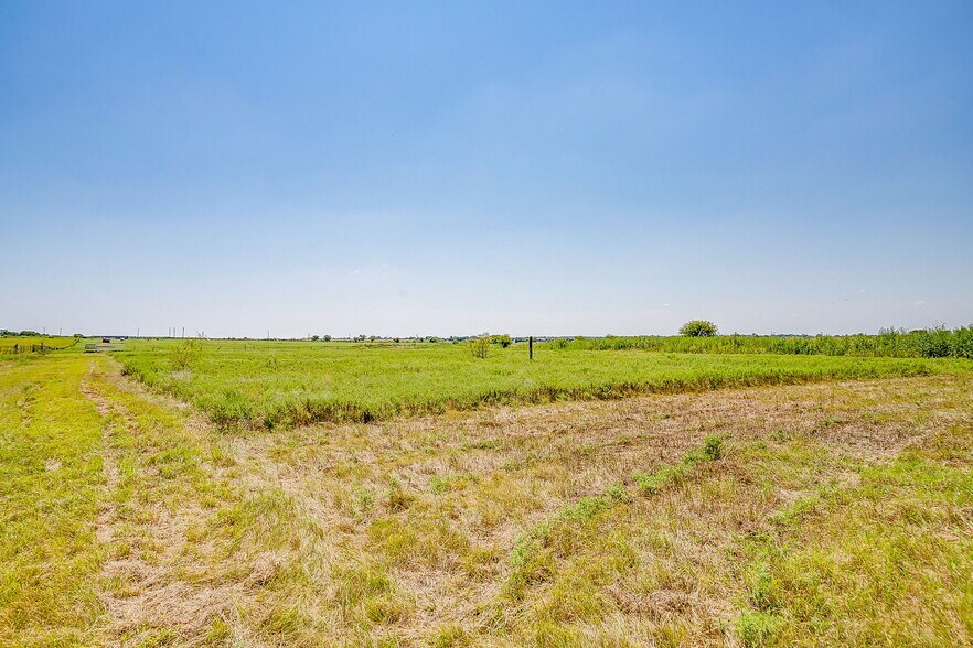 More Photos Of 1041 County Road 310A, Cleburne Land For Sale