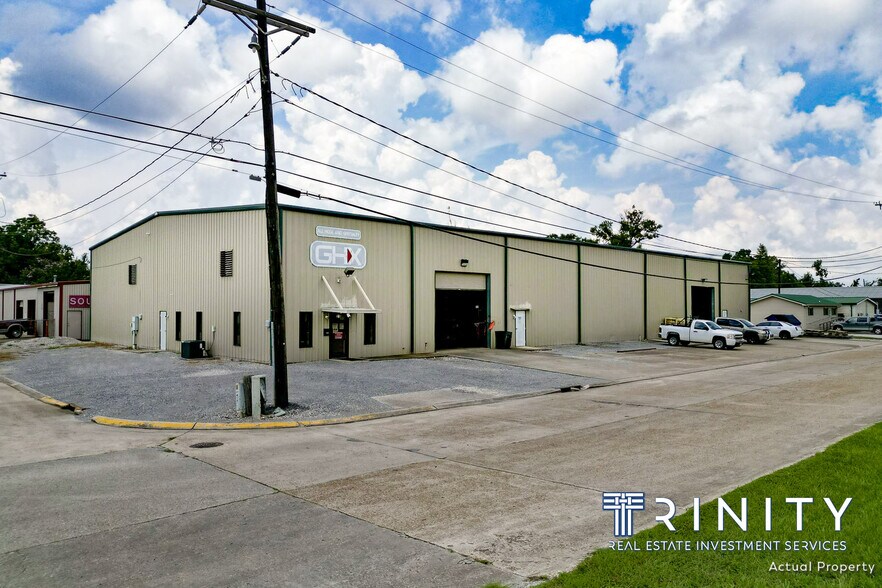 More Photos Of 520 Magnolia St, Houma Warehouse For Sale